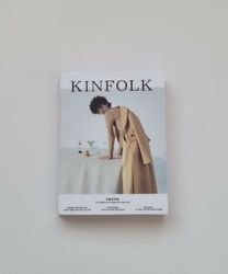 1 st Miniatyrbok, minibok för tittskåp / dockskåp med mera (bok 25)