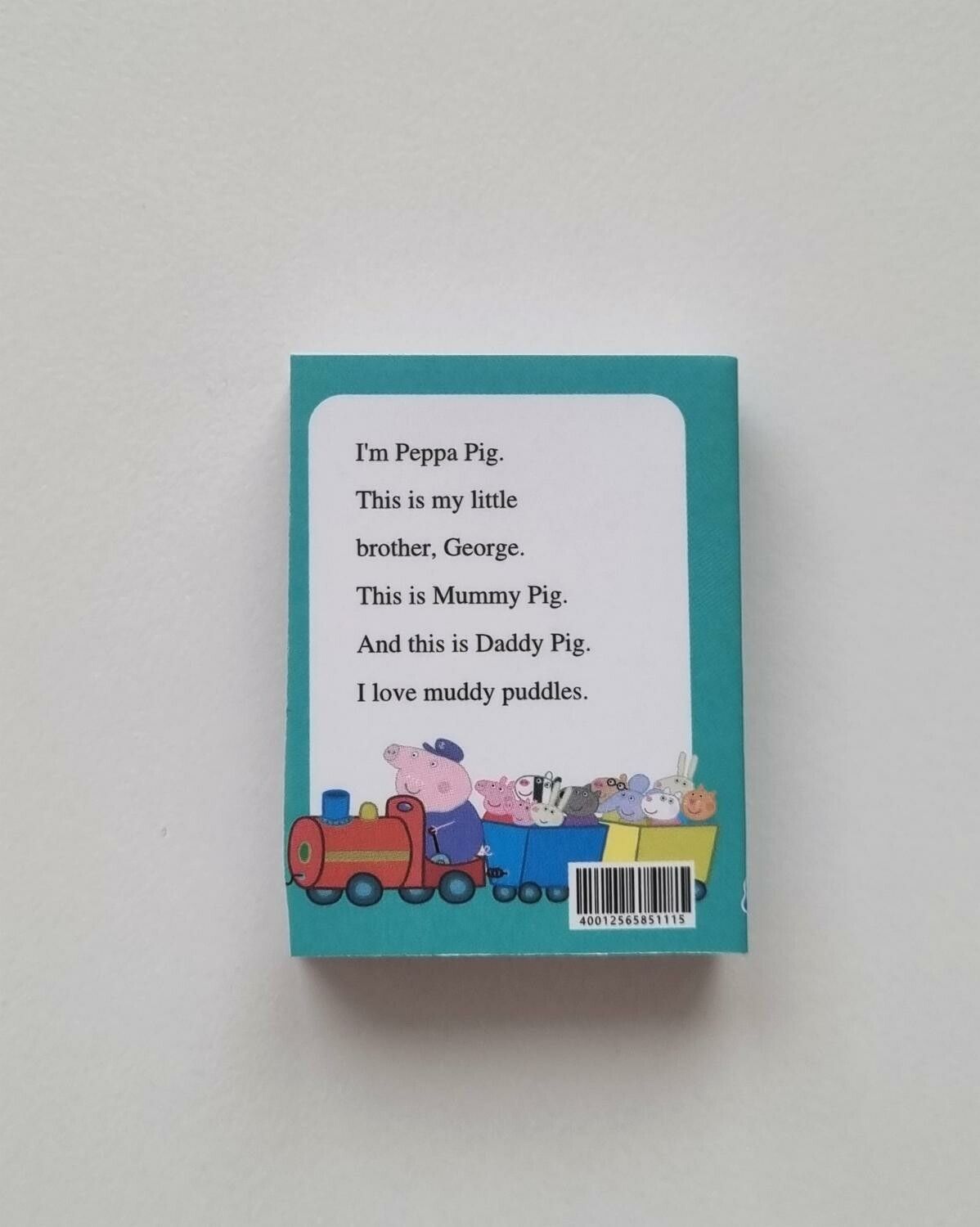 1 st Miniatyrbok, minibok för tittskåp / dockskåp med mera (bok 7)