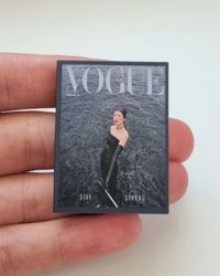 1 st Miniatyrbok, minibok för tittskåp / dockskåp med mera (bok 20)