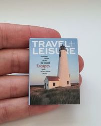 1 st Miniatyrbok, minibok för tittskåp / dockskåp med mera (bok 21)