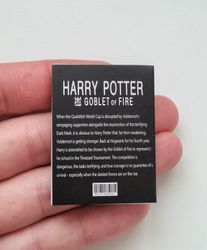 1 st Miniatyrbok, minibok för tittskåp / dockskåp med mera (bok 16)