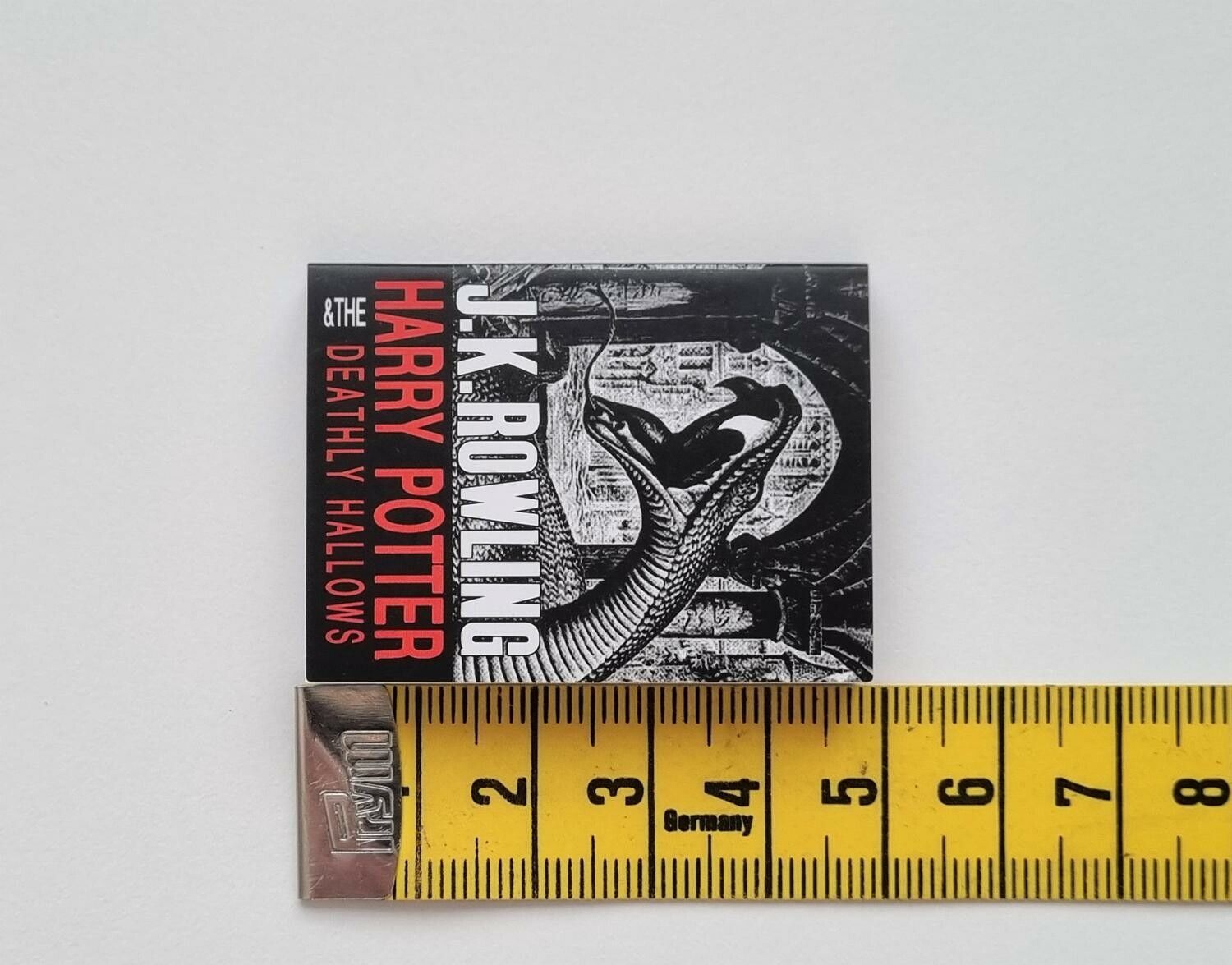 1 st Miniatyrbok, minibok för tittskåp / dockskåp med mera (bok 15)
