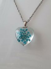 Halsband med hjärtformad glasberlock (50 cm lång kedja) - Blå/turkos