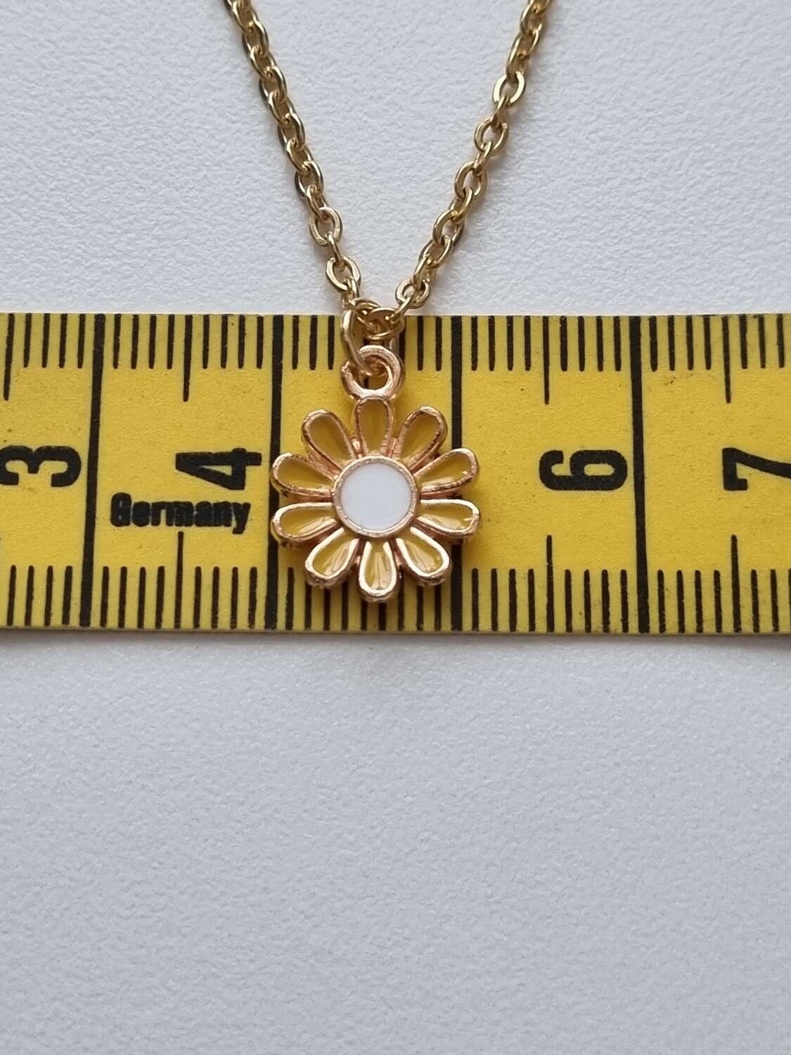 Halsband med gul blomma (55 cm lång kedja)