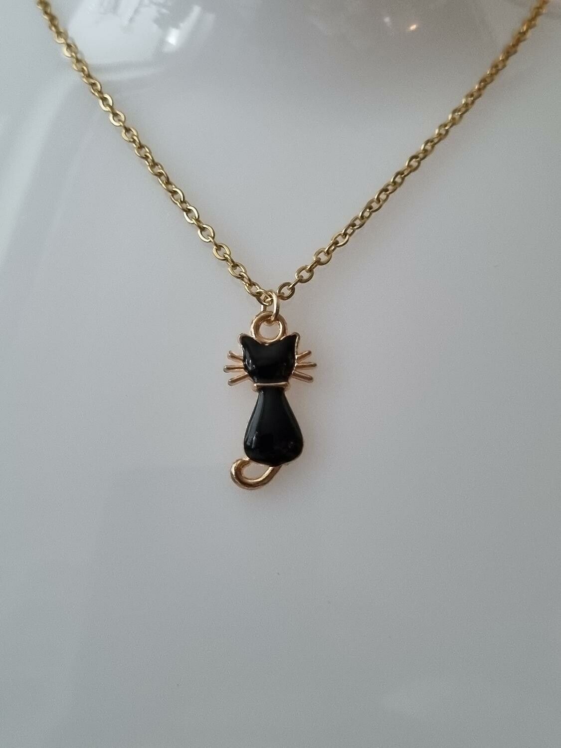 Halsband i rostfritt stål med söt berlock (50 cm) - Svart katt
