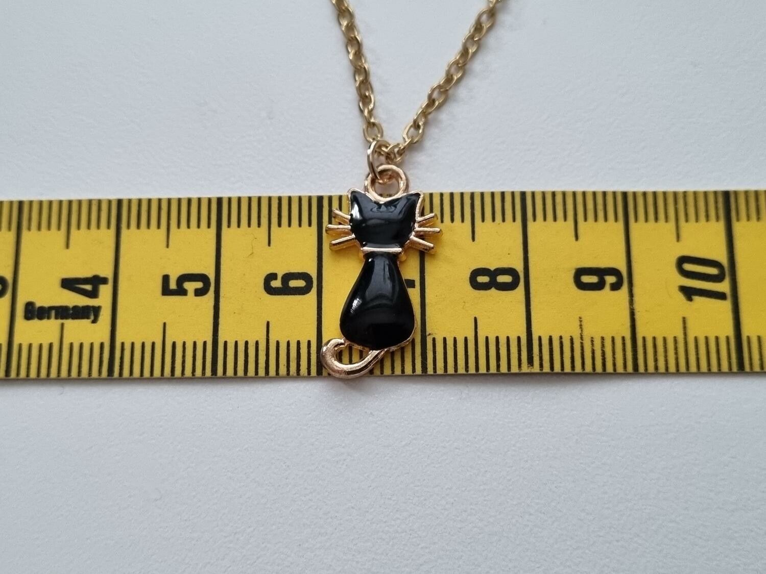 Halsband i rostfritt stål med söt berlock (50 cm) - Svart katt