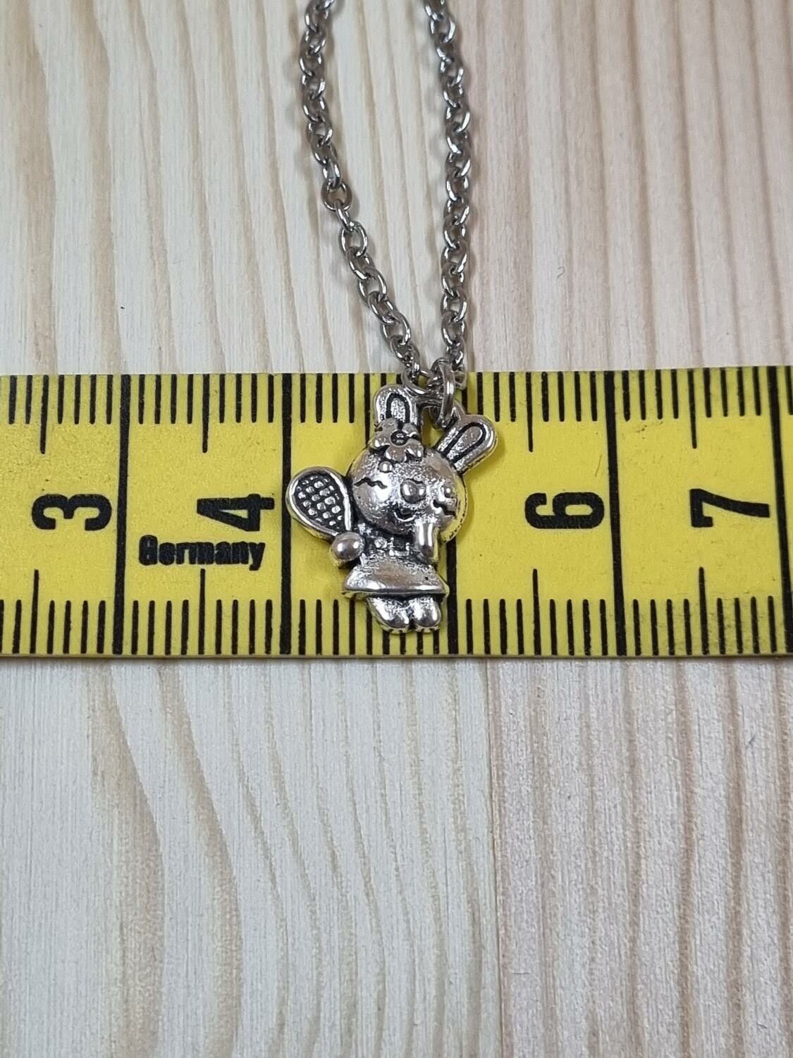 Halsband (45 cm) i rostfritt stål med söt berlock - Kanin, kaninberlock