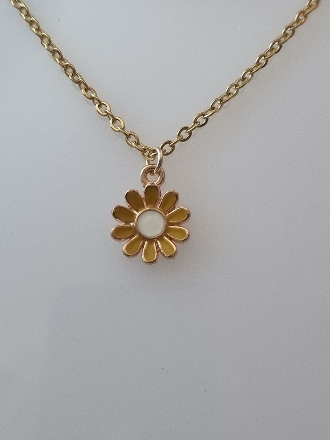 Halsband med ljusorange blomma (50 cm lång kedja i rostfritt stål)