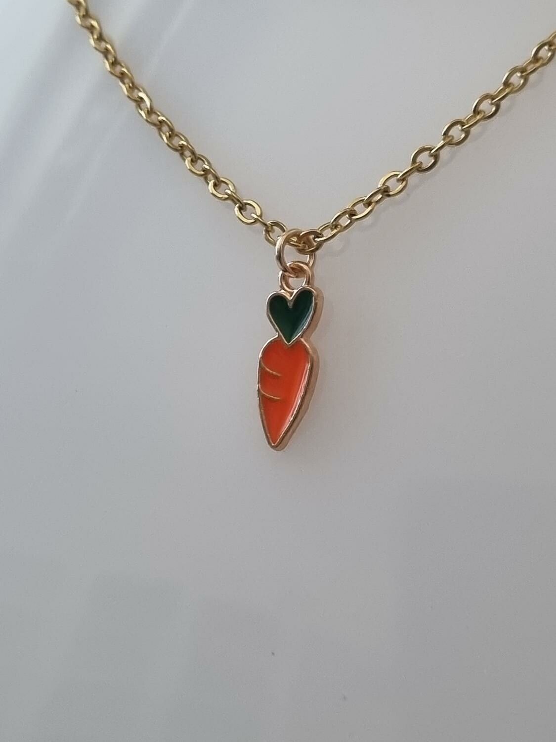 Halsband med morot (50 cm lång kedja i rostfritt stål)