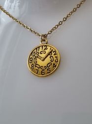 Halsband med klockberlock i steampunk (50 cm långt halsband)