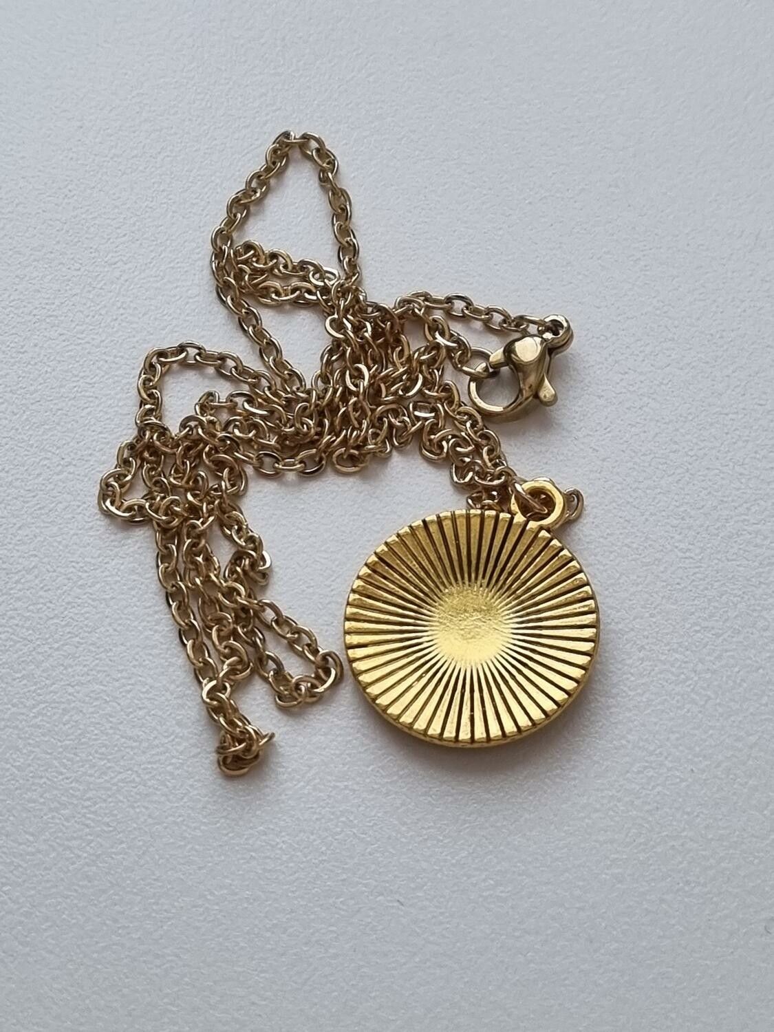 Halsband med klockberlock i steampunk (50 cm långt halsband)