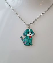 Halsband med hund / hundberlock (50 cm långt halsband)