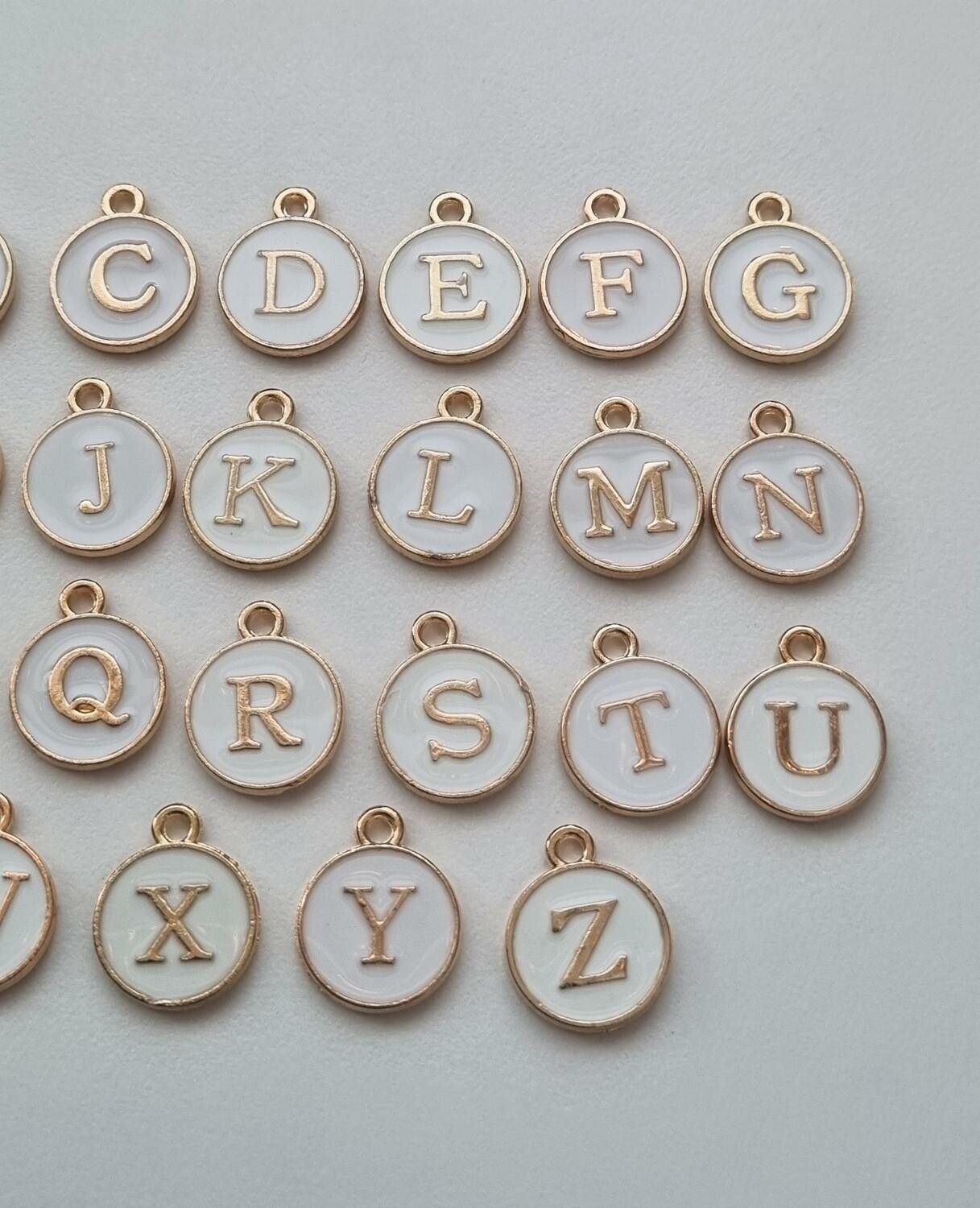 26 st vita bokstavsberlocker (A-Z)
