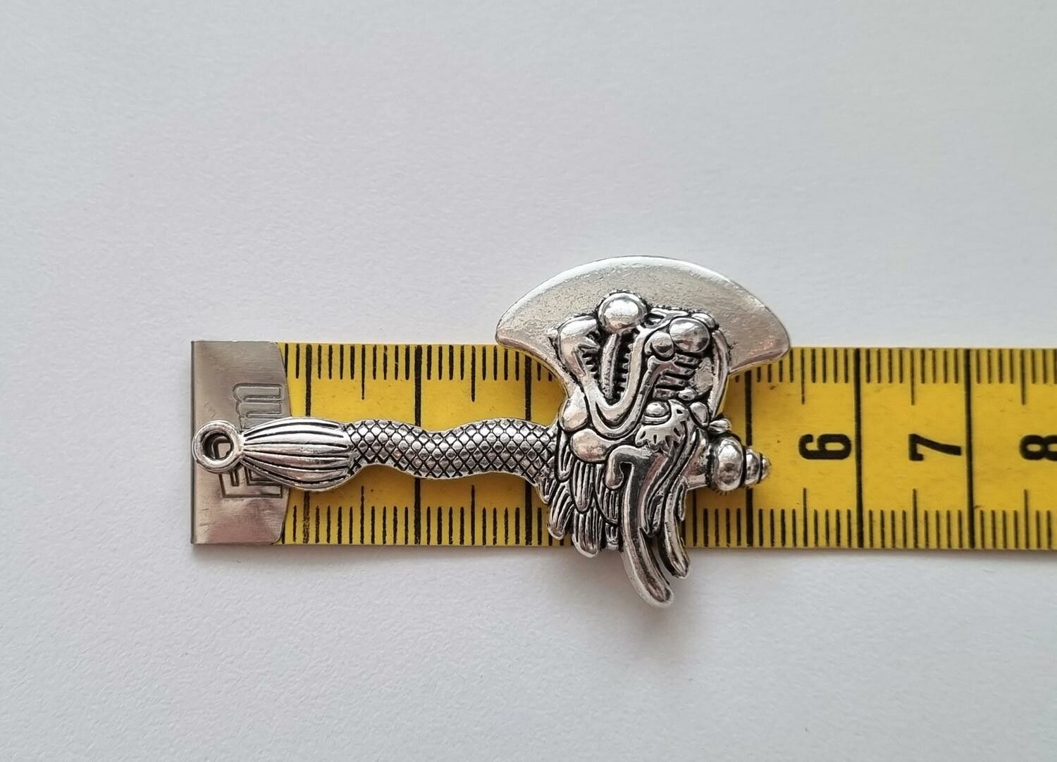 1 st yxa, miniatyryxa - Berlock / charm / miniatyr
