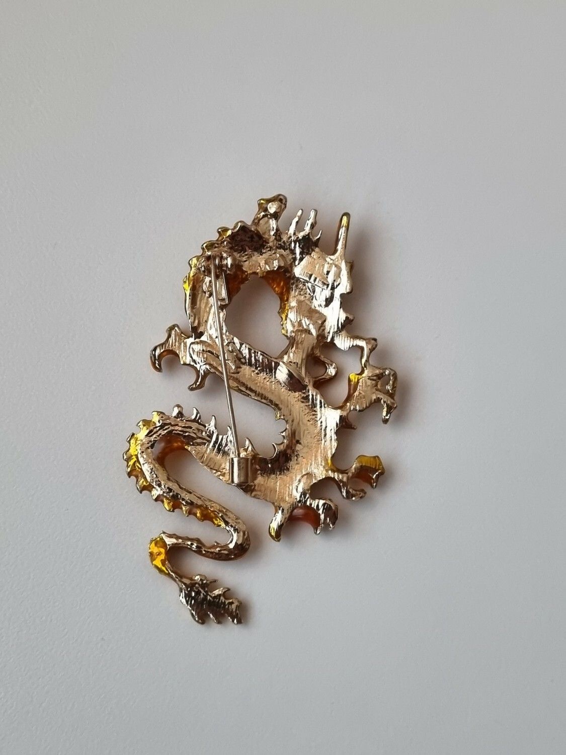 Brosch - Drake / kinesisk drake (guld)