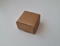 5 st smyckeslådor i kraftpapper. För smyckesförvaring
