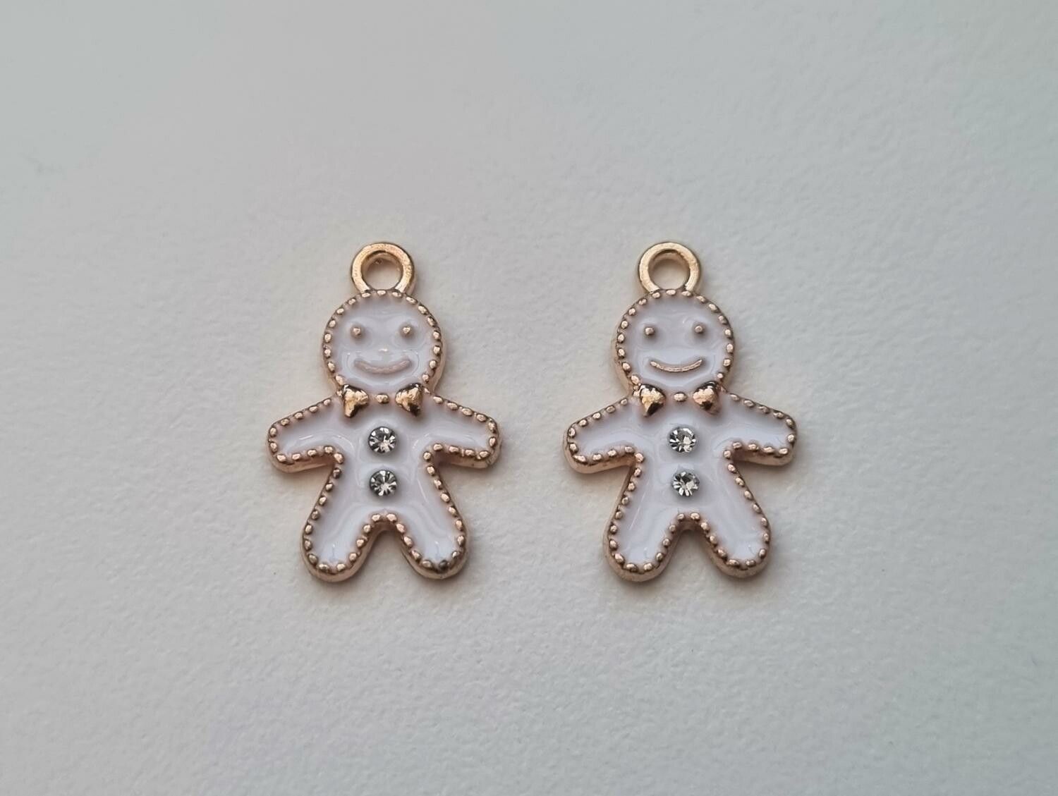2 st pepparkaksgubbar hängen / berlocker / charms till smyckestillverkning