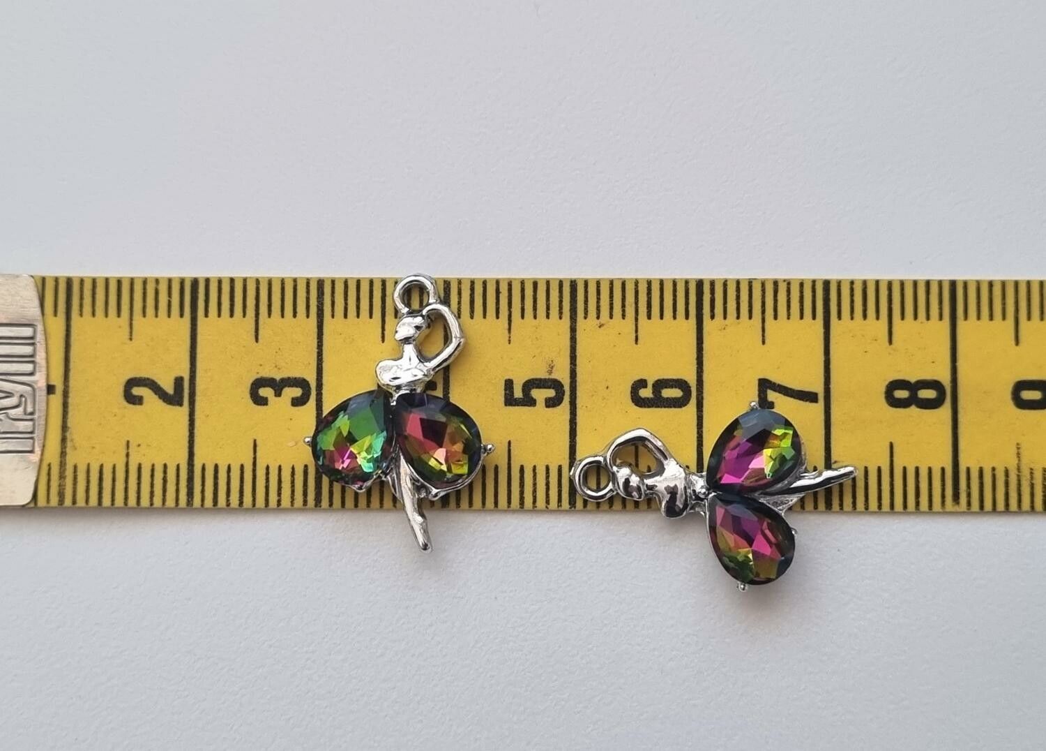 2 st ballerinor hängen / berlocker / charms till smyckestillverkning