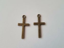 2 st Kors berlocker / charms (bronsfärgade)