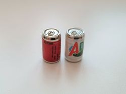 2 st Burkar miniatyr, miniburkar, dockskåp, tittskåp
