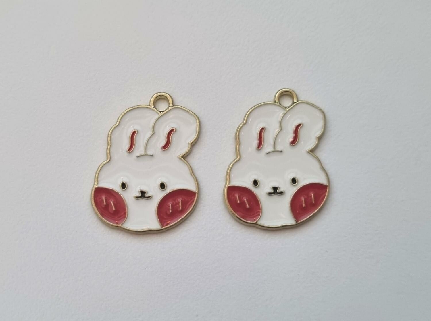 2 st Kaniner hängen / berlocker / charms till smyckestillverkning