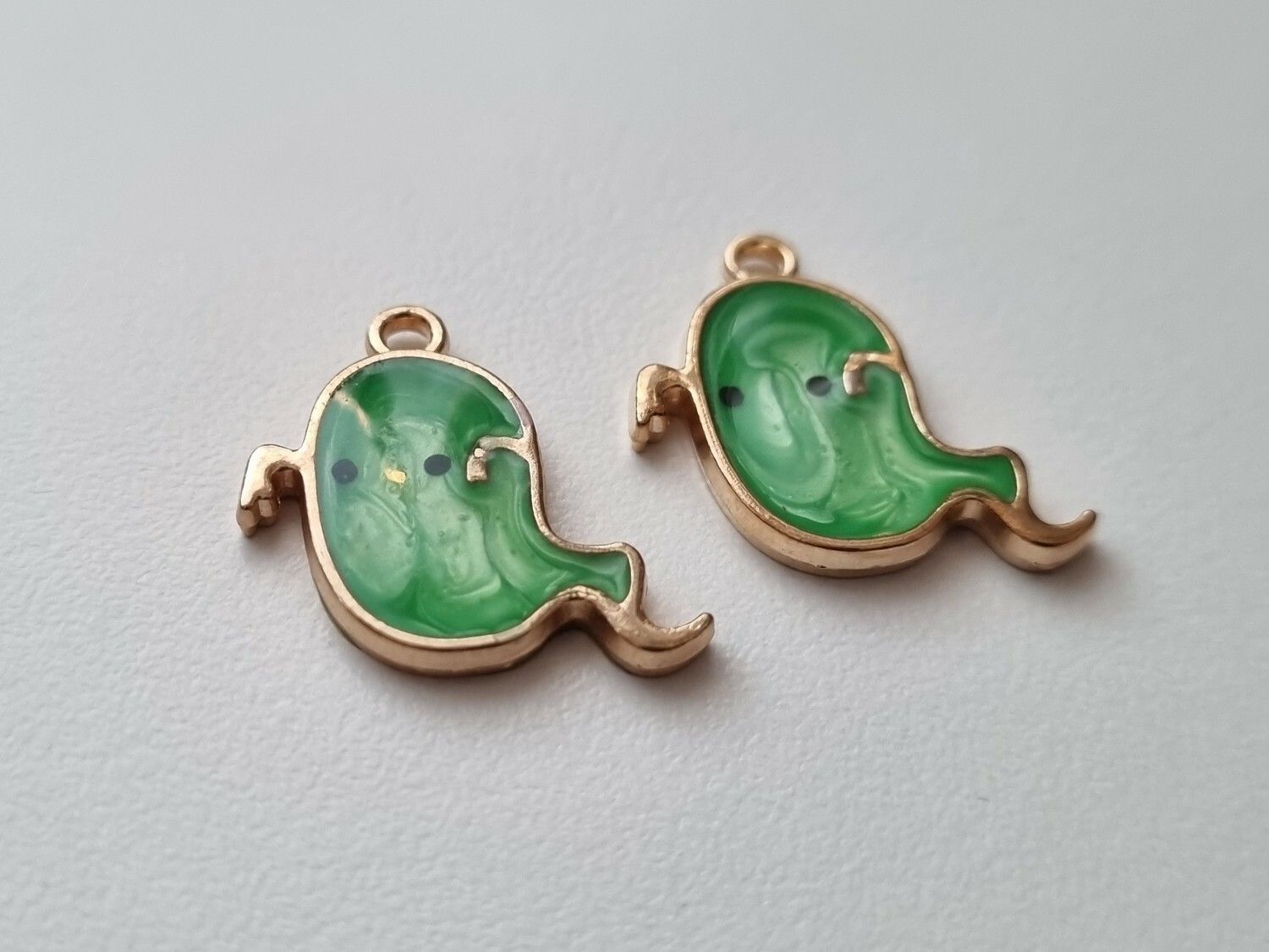 2 st gulliga spöken, Berlocker / charms för smyckestillverkning