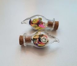 2 st små glasflaskor, flaskor med kork miniatyrer glasburkar