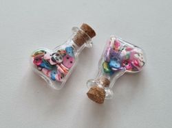 2 st små glasflaskor, flaskor med kork miniatyrer glasburkar