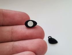 2 st hjärtformade magnetiska spännen / connectors (svarta)