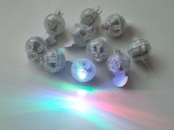 10 st runda bollar med LED-ljus. För julbelysning och dekoration