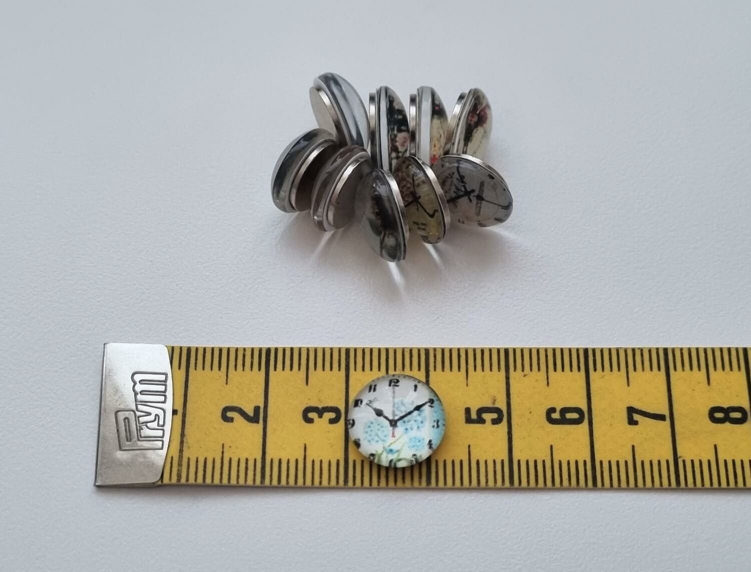 10 st kylskåpsmagneter, neodymium magneter med klockmotiv