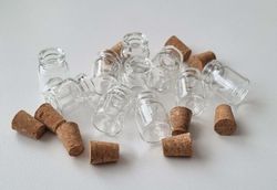 10 st glasflaskor / glasburkar med kork (13x18mm)