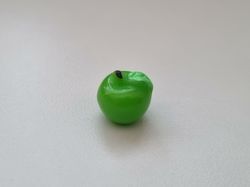 1 st grönt äpple / miniatyräpple. Miniatyr för dockskåp / tittskåp
