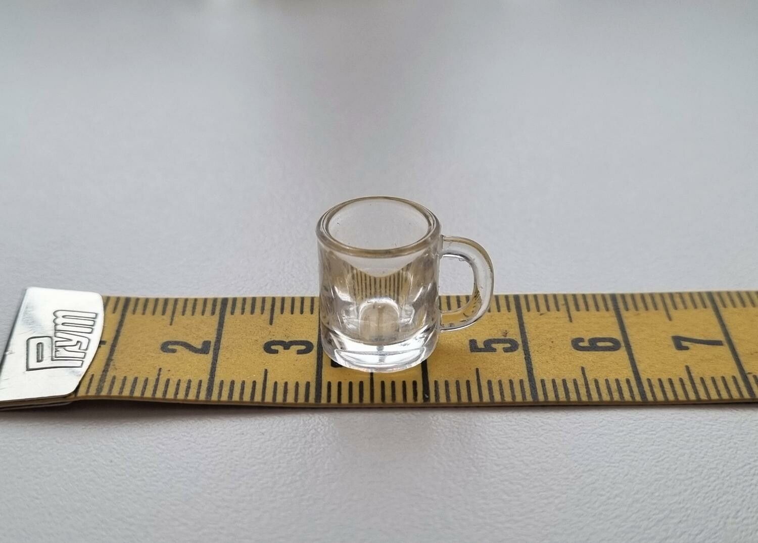 1 st mugg, kopp, miniatyr till dockskåp dockhus