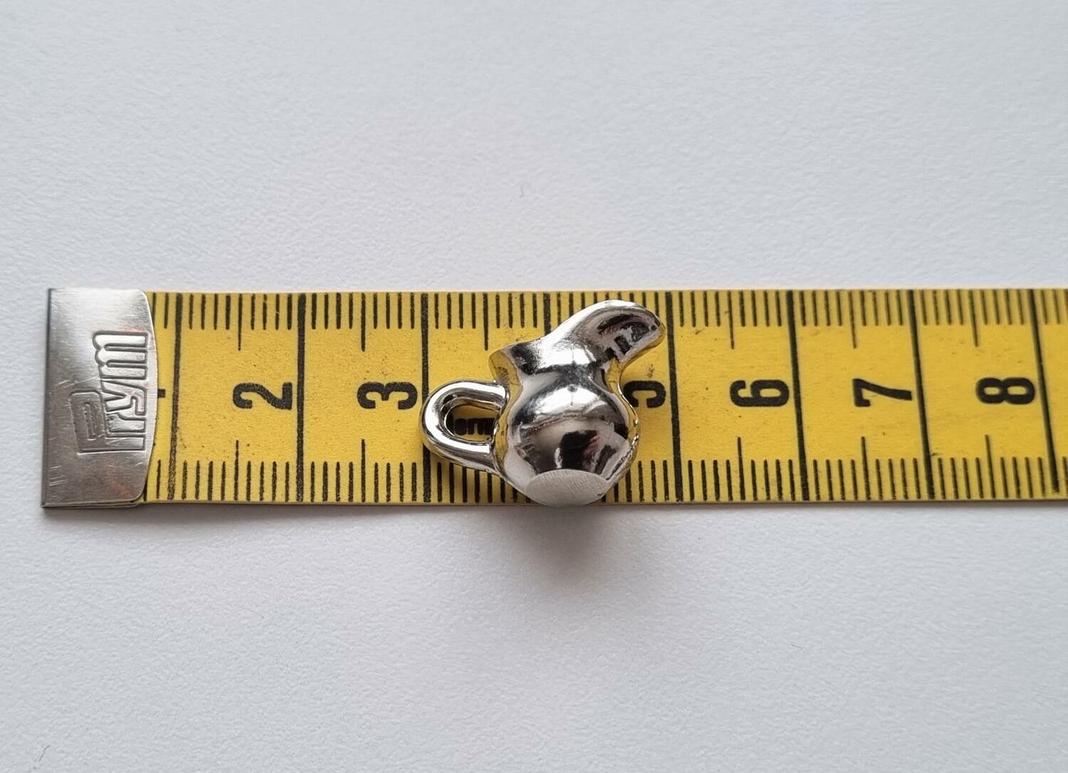 1 st Tillbringare / kanna. Miniatyr för tittskåp, dockskåp