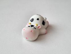 Söt liten handmålad ko / miniko / kossa, miniatyrer