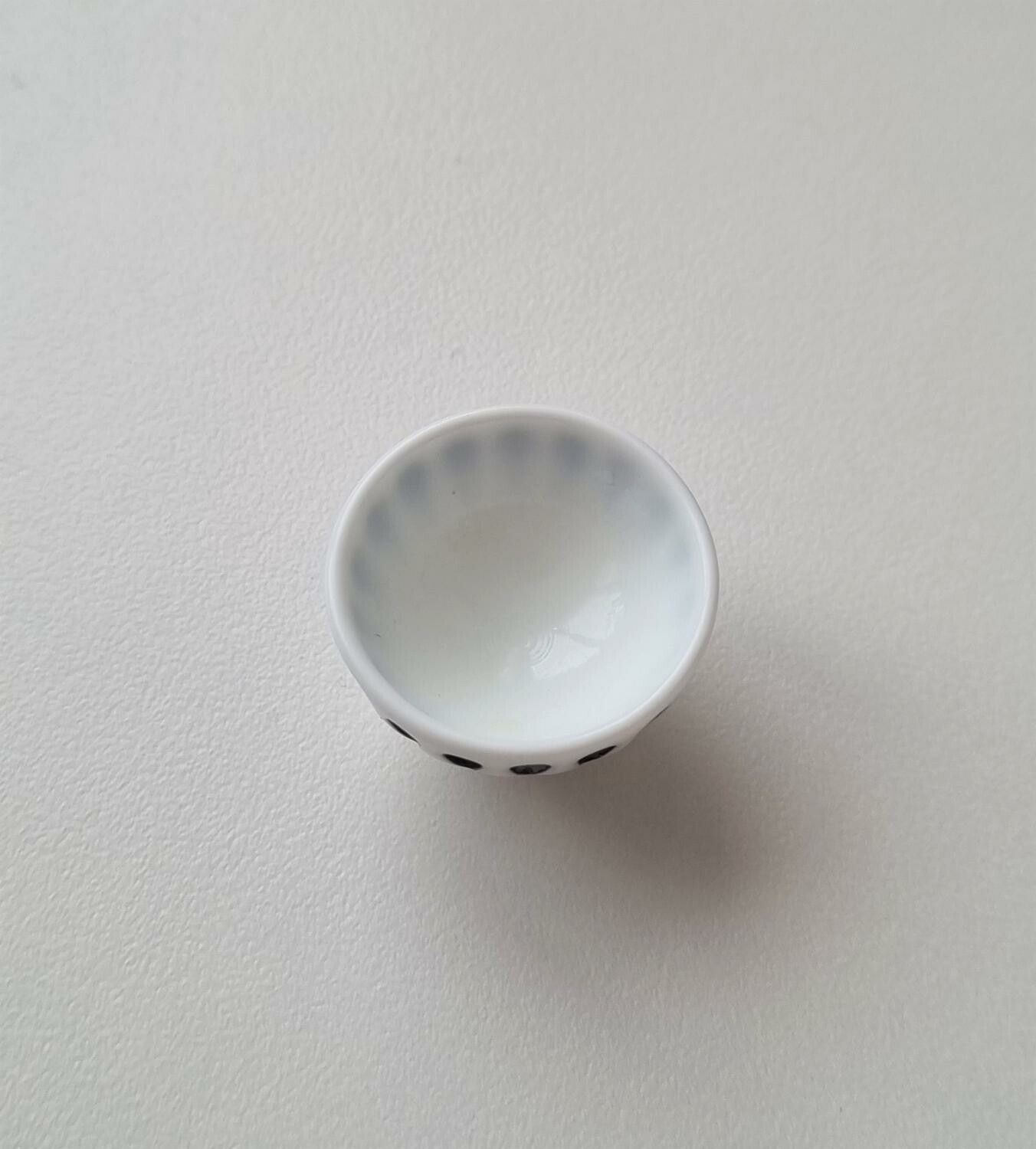 Miniatyrskål, miniskål, skål för dockhus / tittskåp med mera
