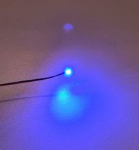 Tråd med LED-ljus (blå) För dockhus, tittskåp, tågräls