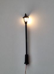 Lampa, gatulampa, miniatyrlampa (LED) För dockhus, tittskåp, tågräls mm