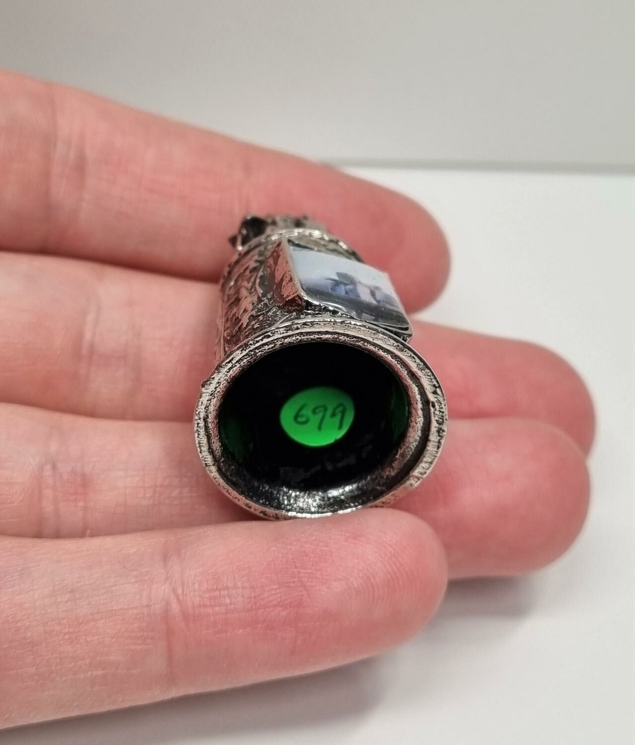 Fingerborg, Guggenheim
