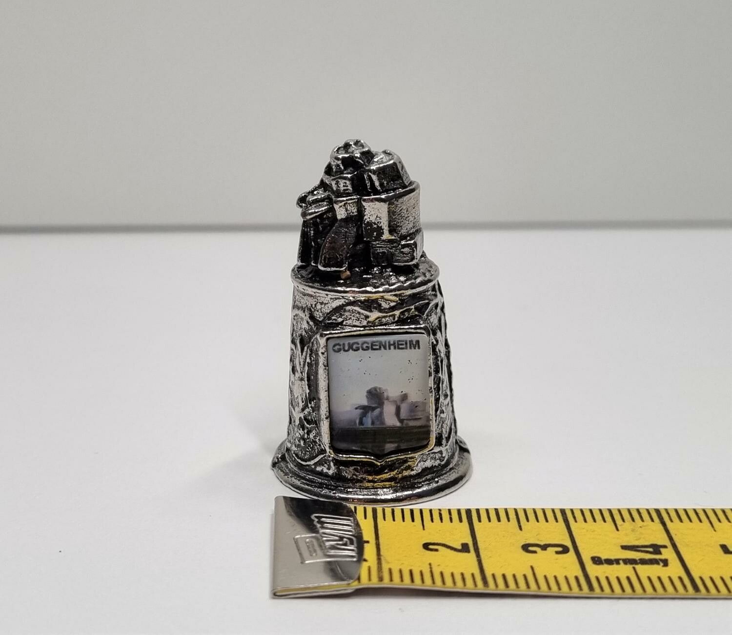 Fingerborg, Guggenheim