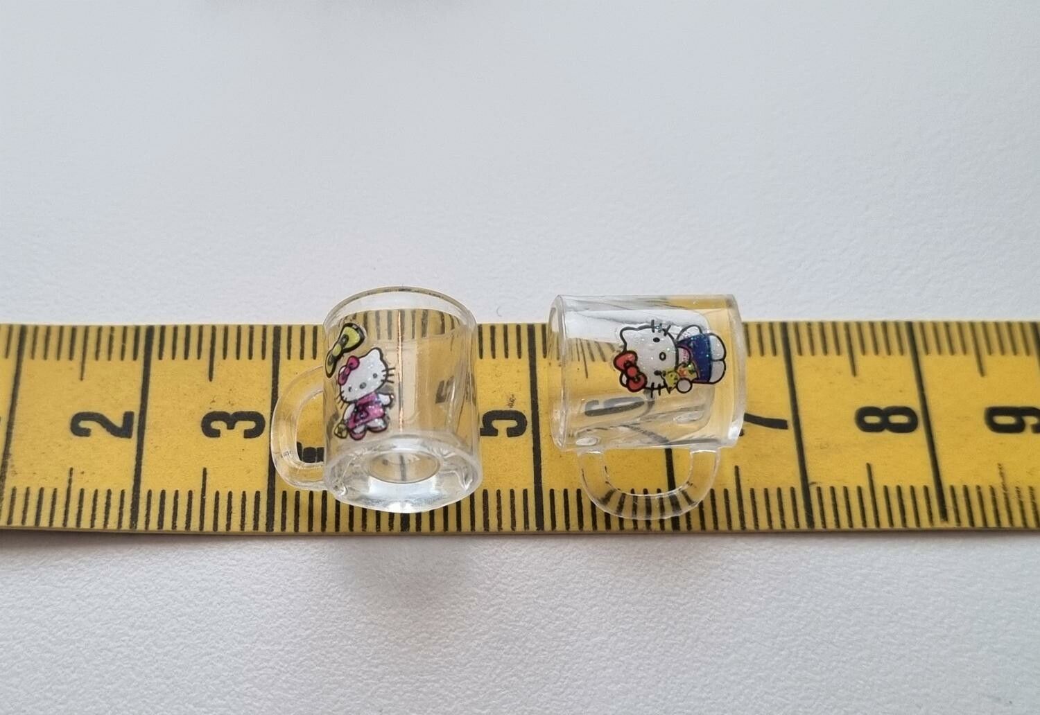 1 st mugg, kopp, miniatyr till dockskåp dockhus