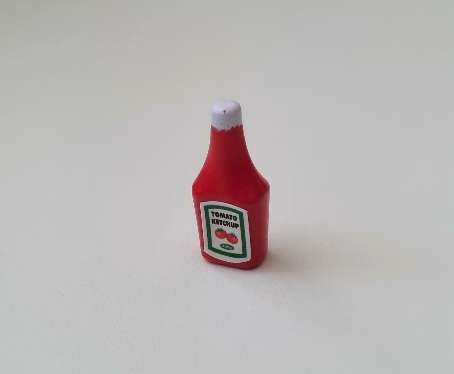 1 st ketchup. Miniatyr till dockskåp, tittskåp