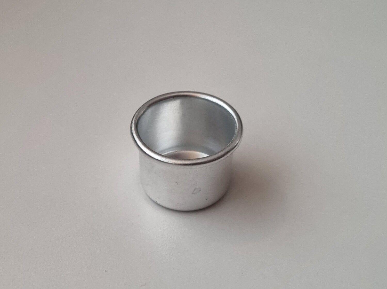 1 st kastrull, miniatyr till dockskåp