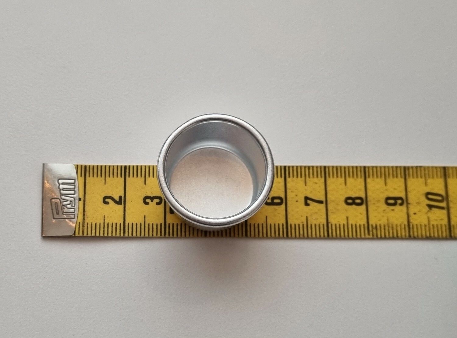 1 st kastrull, miniatyr till dockskåp