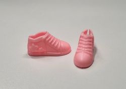 1 par rosa dockskor, miniskor, Miniatyrer till dockskåp, tittskåp med mera