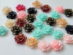 20 st rosor / rosknoppar. Flatbacks för dekoration och scrapbooking