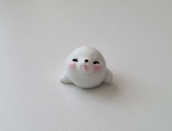 Gullig liten vit säl, miniatyr