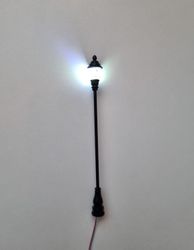Lampa, gatulampa, miniatyrlampa (LED) För dockhus, tittskåp, tågräls mm