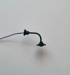Lampa, gatulampa, miniatyrlampa (LED) För dockhus, tittskåp, tågräls mm